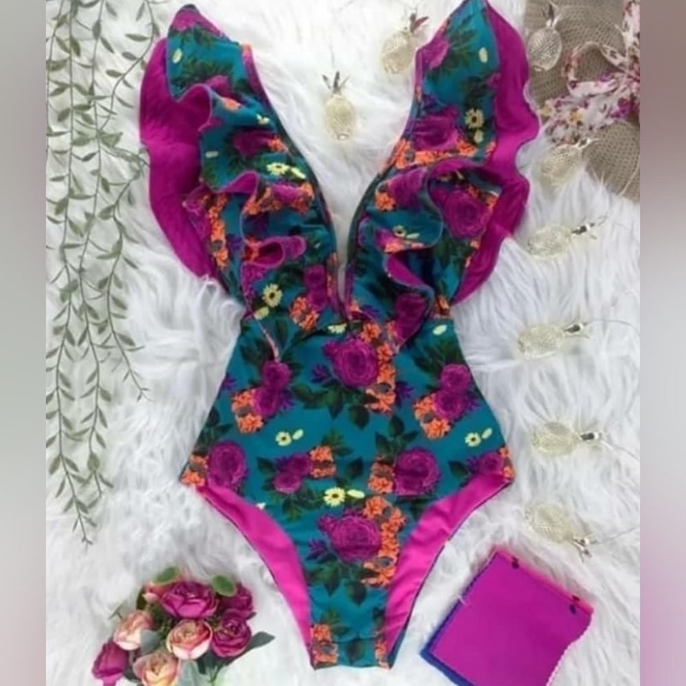 Sexy and trendy Swimsuit